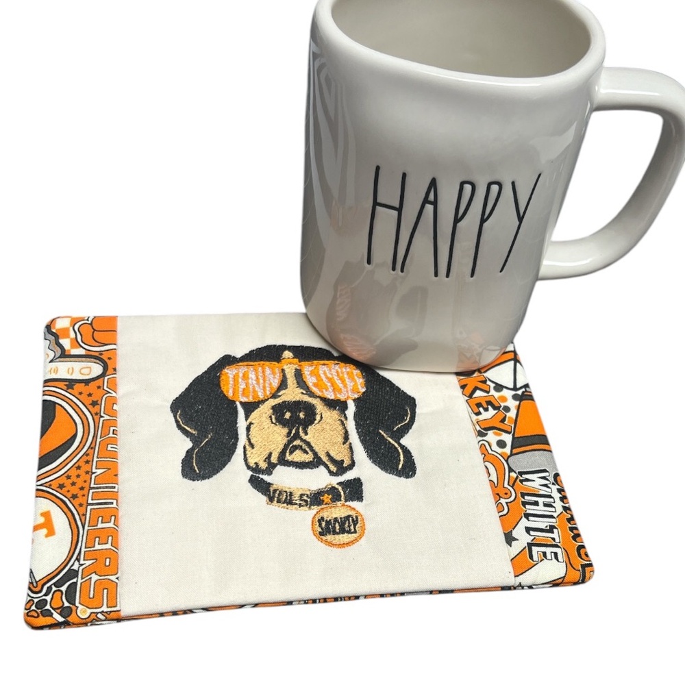 3 TN Vols Mug Rugs with Smokey embroidery - Picture 3 of 10